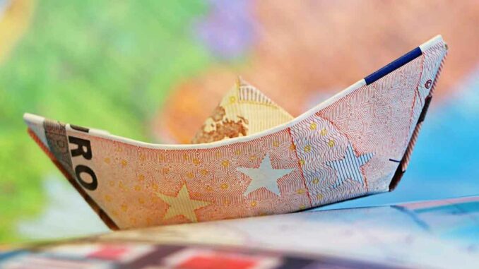 tieu euro hinh thuyen