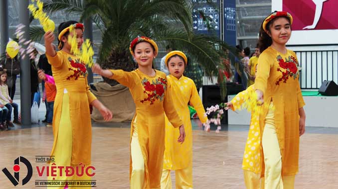 tre nguoi viet