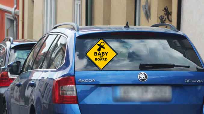 xe co tre em auto