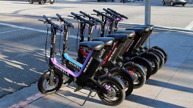 xe scooter dien